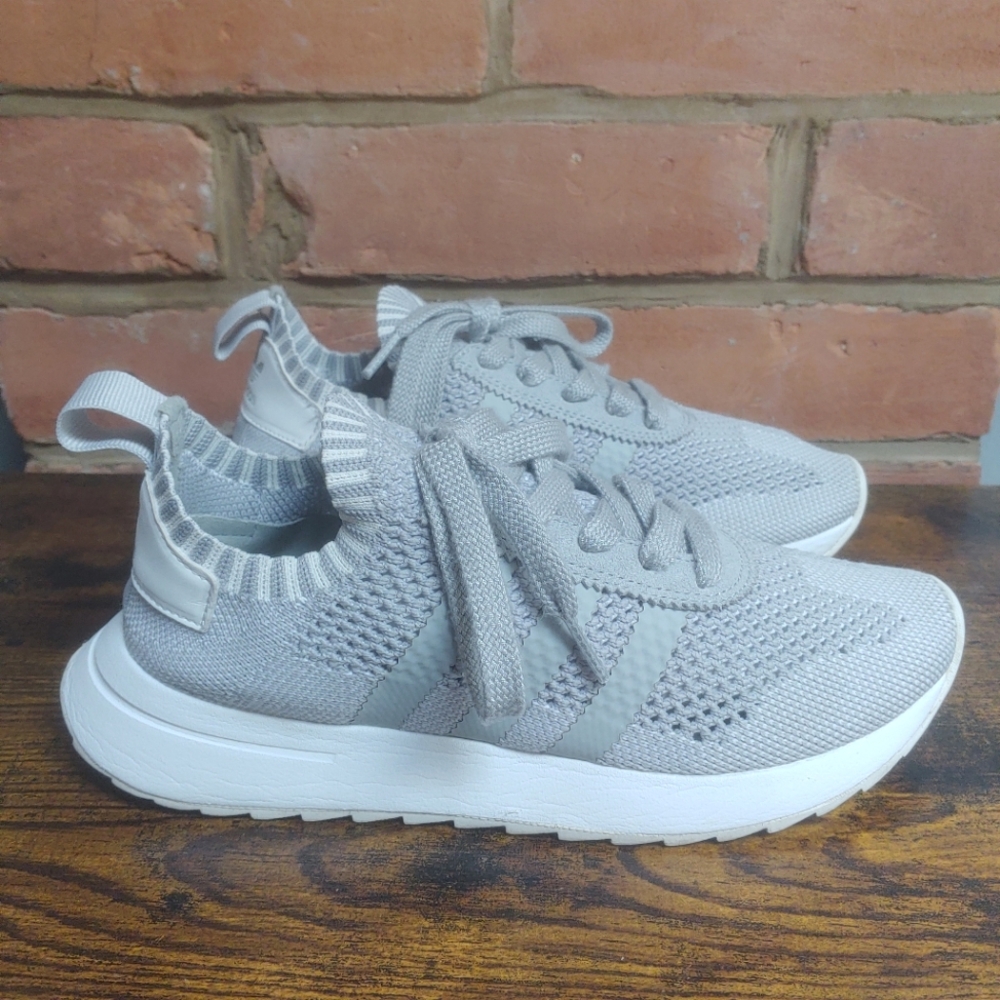 Adidas Originals Flashback Primeknit Sneakers In Grey Women's Size 5.5 US
